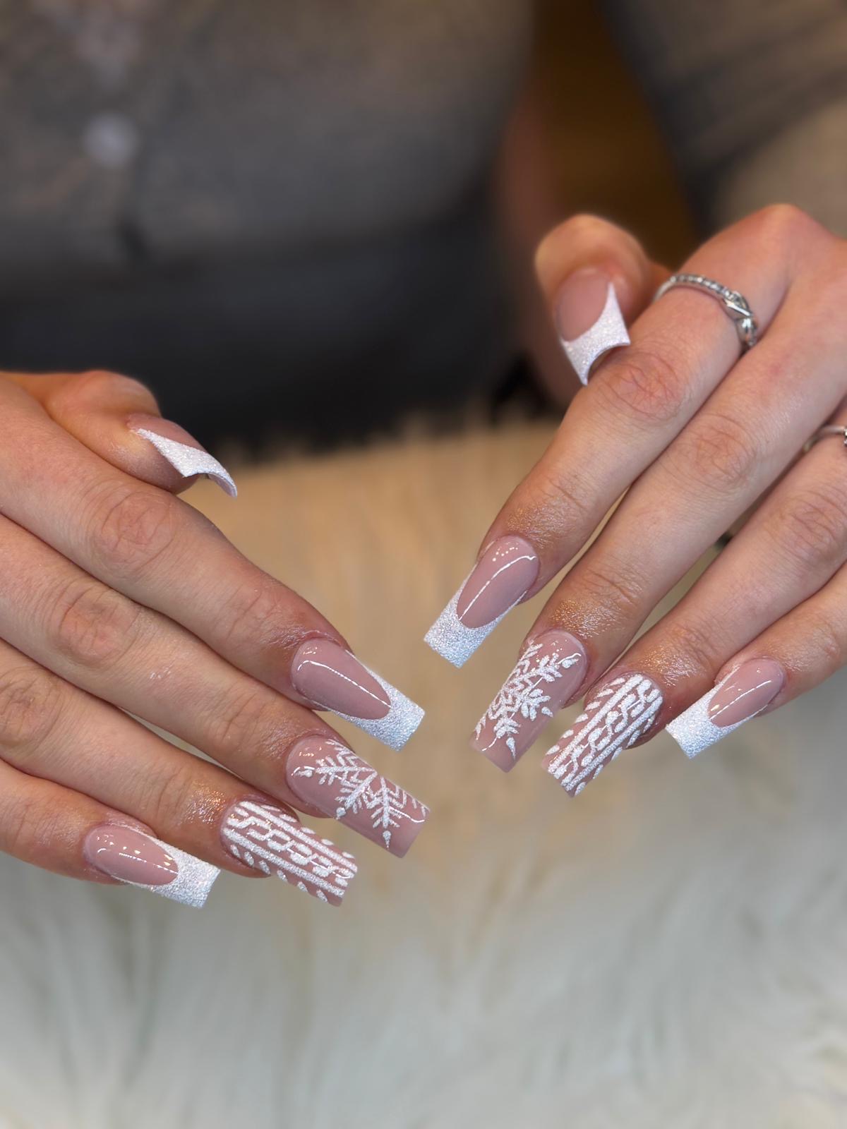 Winter Glitter French